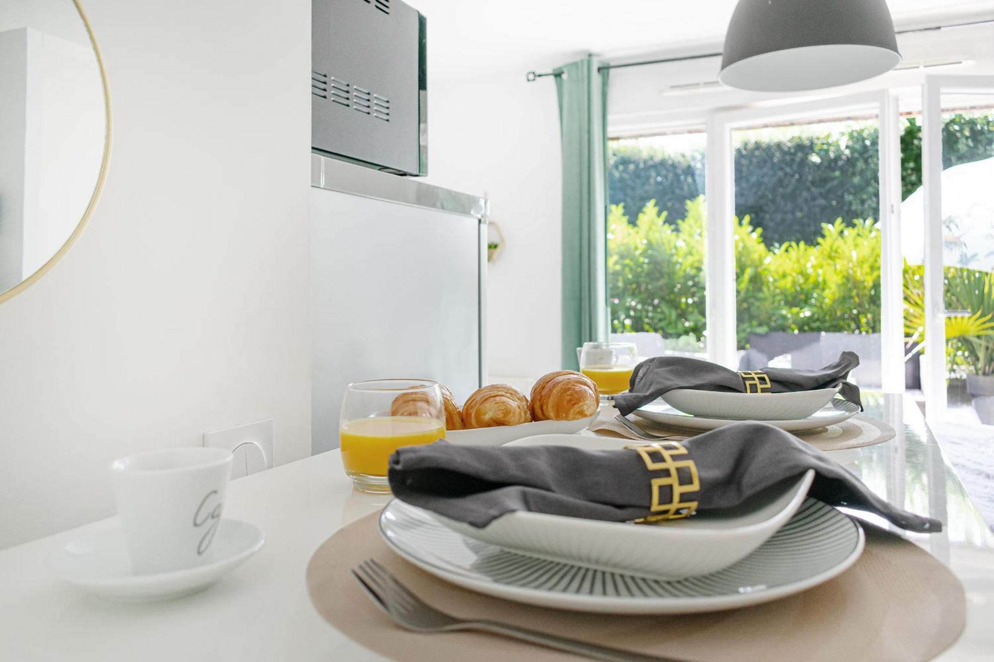 Cozy Suite A Disney เซร์ริส ภายนอก รูปภาพ